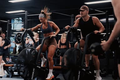 https://staging.cdn.theyardgym.com/staging/0W7A3082-1.jpg
