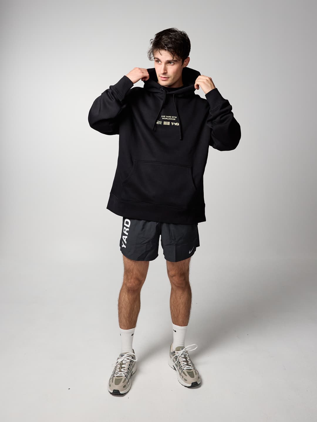 Team Yard Hoodie - Black