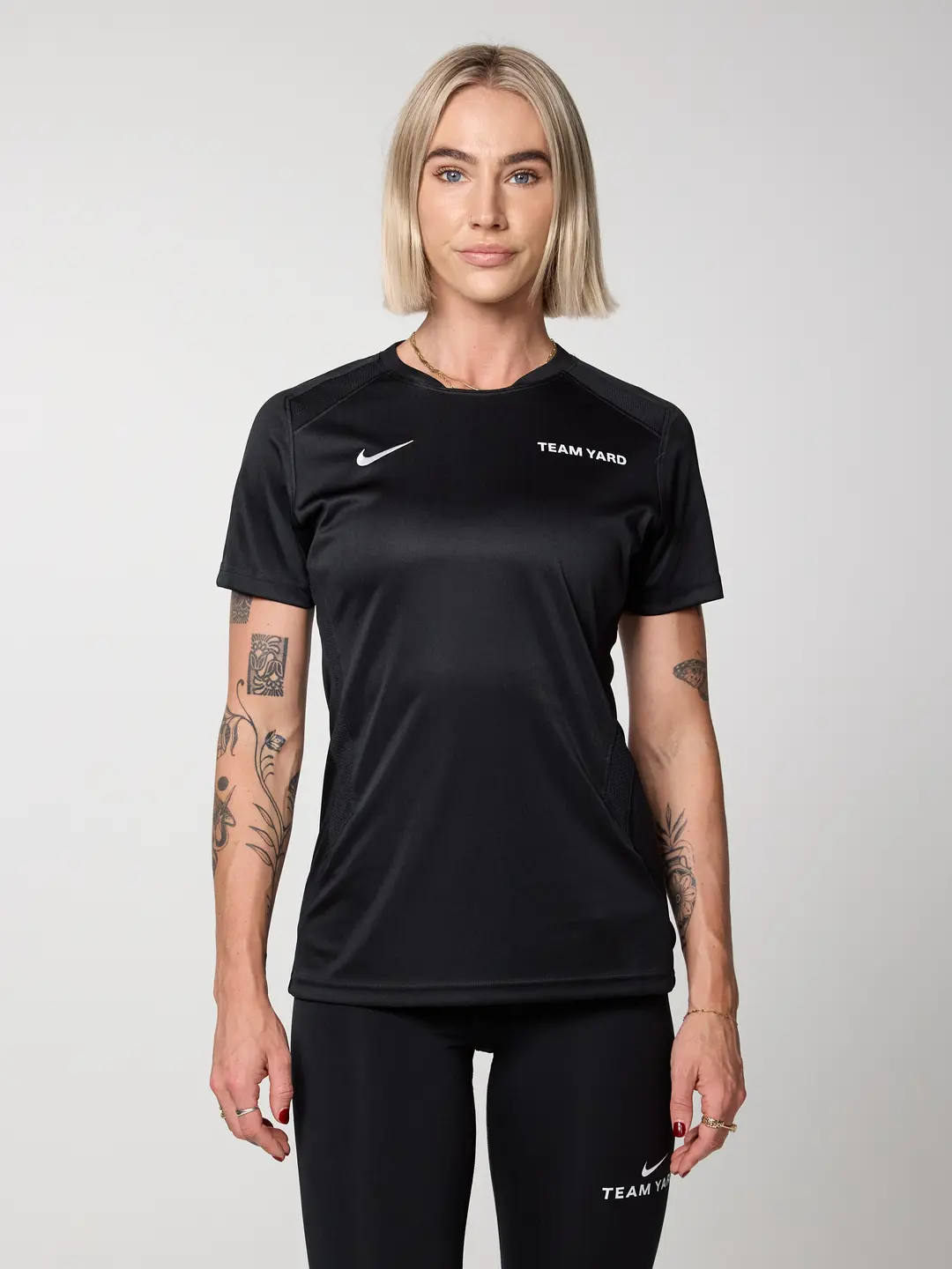 Womens Nike Training Top Short Sleeve - Black